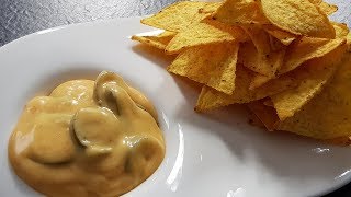 Chili Cheese Sauce für Nachos  Burger  Mori kocht [upl. by Tiff102]