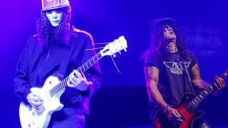 SLASH VS BUCKETHEAD [upl. by Hardman236]