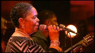 Cesaria Evora  Live damor Paris 2004 [upl. by Stefania]