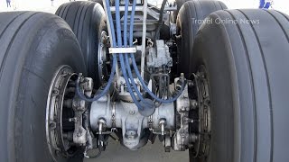 Main Landing Gear of Boeing 777300ER  closeup shots [upl. by Piggy]