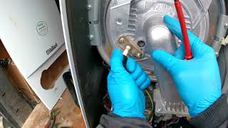 Vaillant EcoTec Pro  How To Change The Electrodes F28  F29  F67 [upl. by Eissehc559]