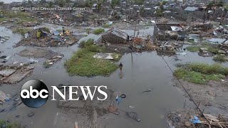 Death toll rises after cyclone drowns Mozambique [upl. by Gennaro]