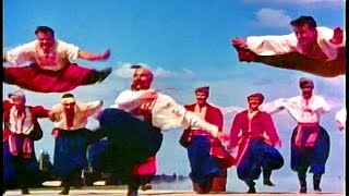 Dance of the Zaporozhye Cossacks  the Alexandrov Red Army Ensemble 1965 [upl. by Lindeberg]