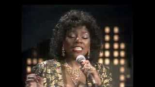 Gloria Gaynor  I Am What I Am [upl. by Enyad820]